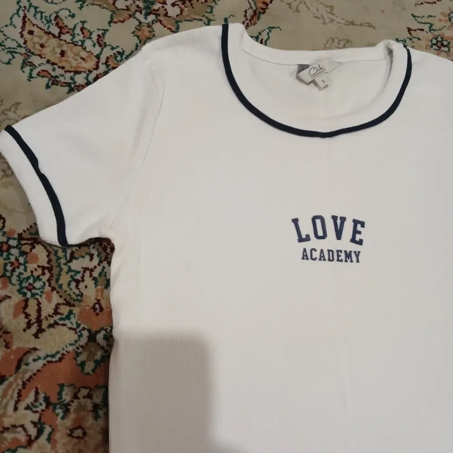 تیشرت شیک و زیبا خارجی