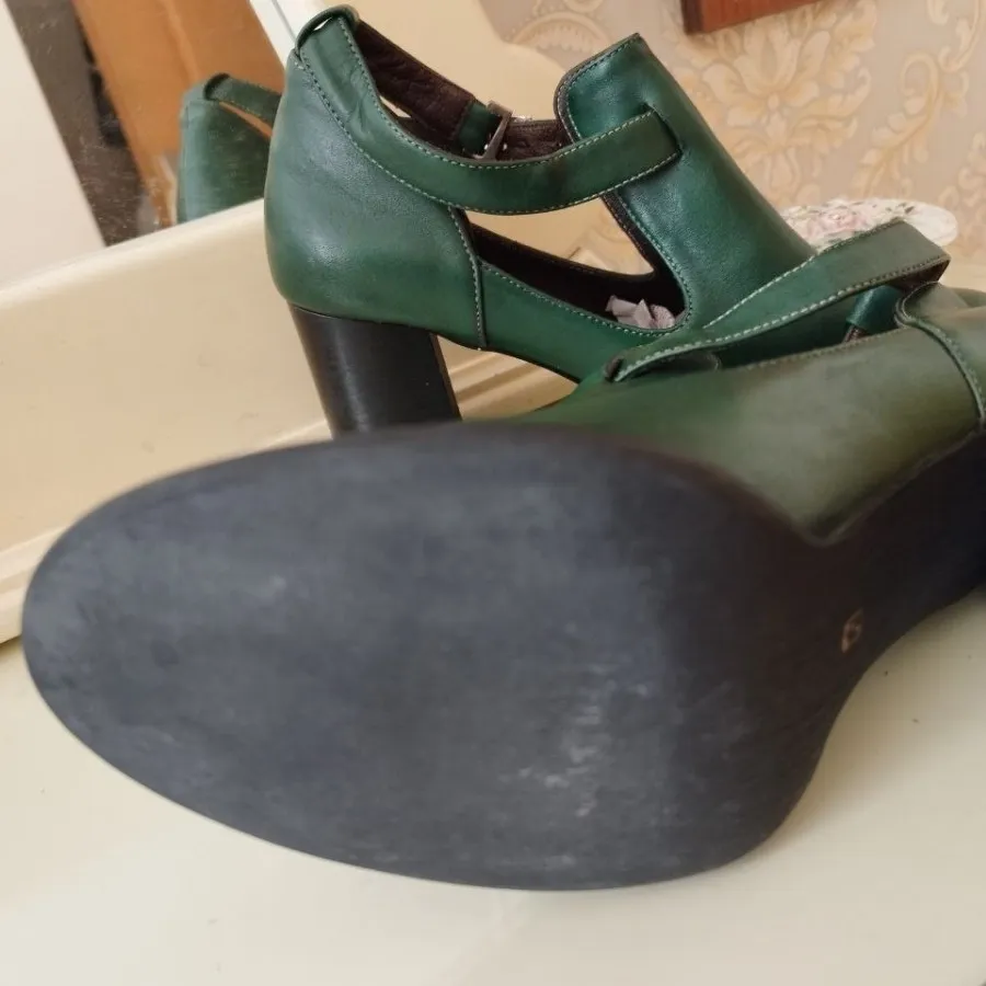 کفش تمام چرم 38