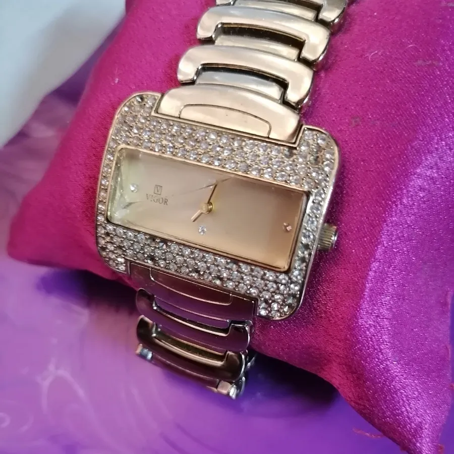 ساعت مچی زنانه