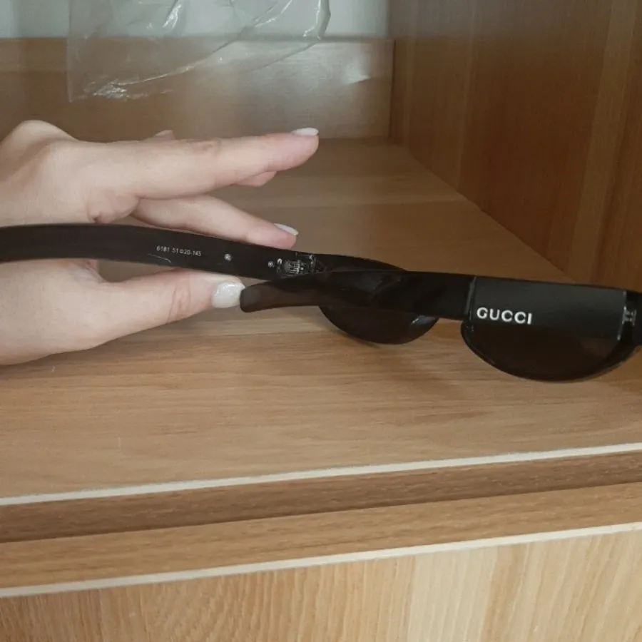 عینک آفتابی