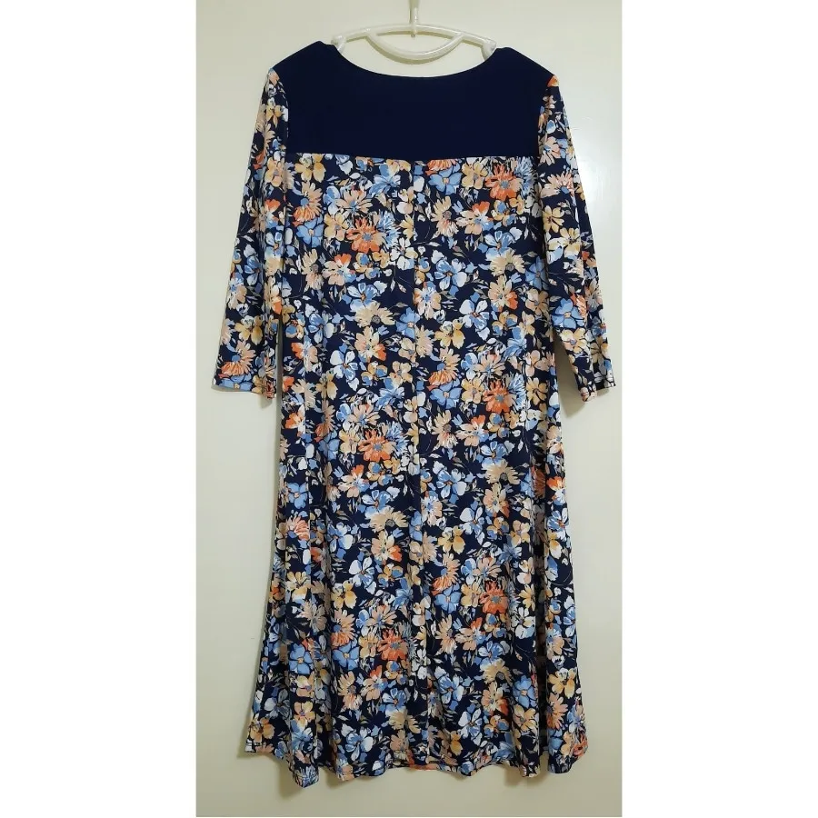 پیراهن گلدار خارجی