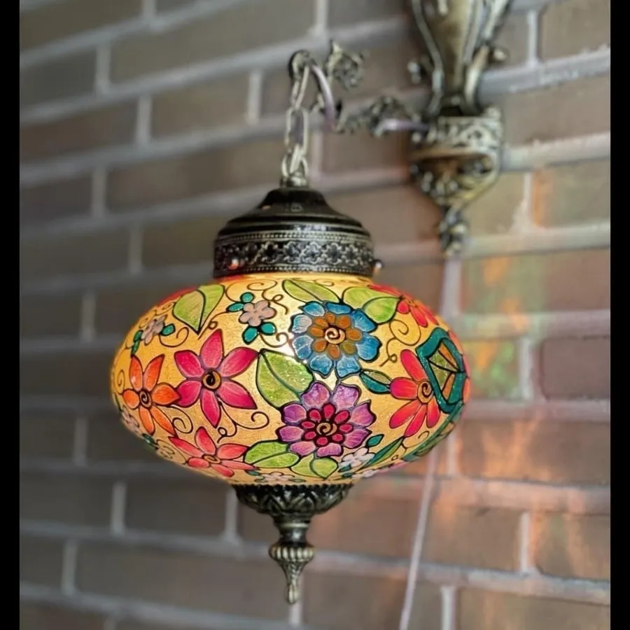 چراغ دیوارکوب