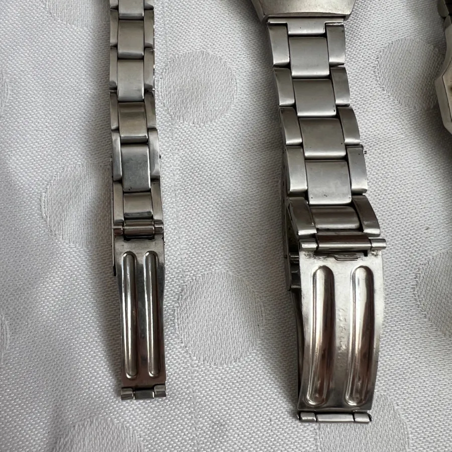 یک جفت ساعت