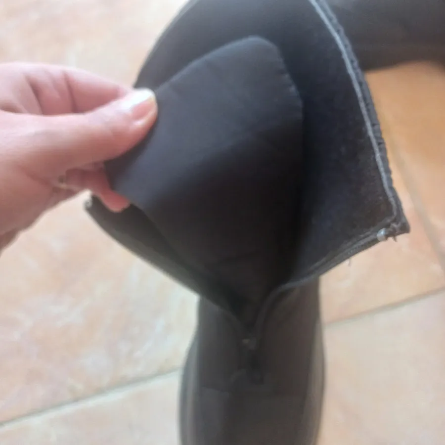 بوت کاپشنی سایز 39