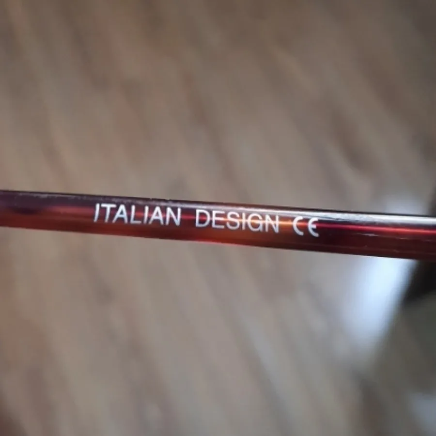 عینک برند RINTANO