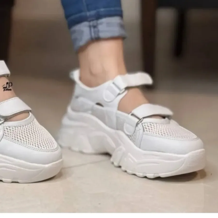 کفش اسپرت سفید