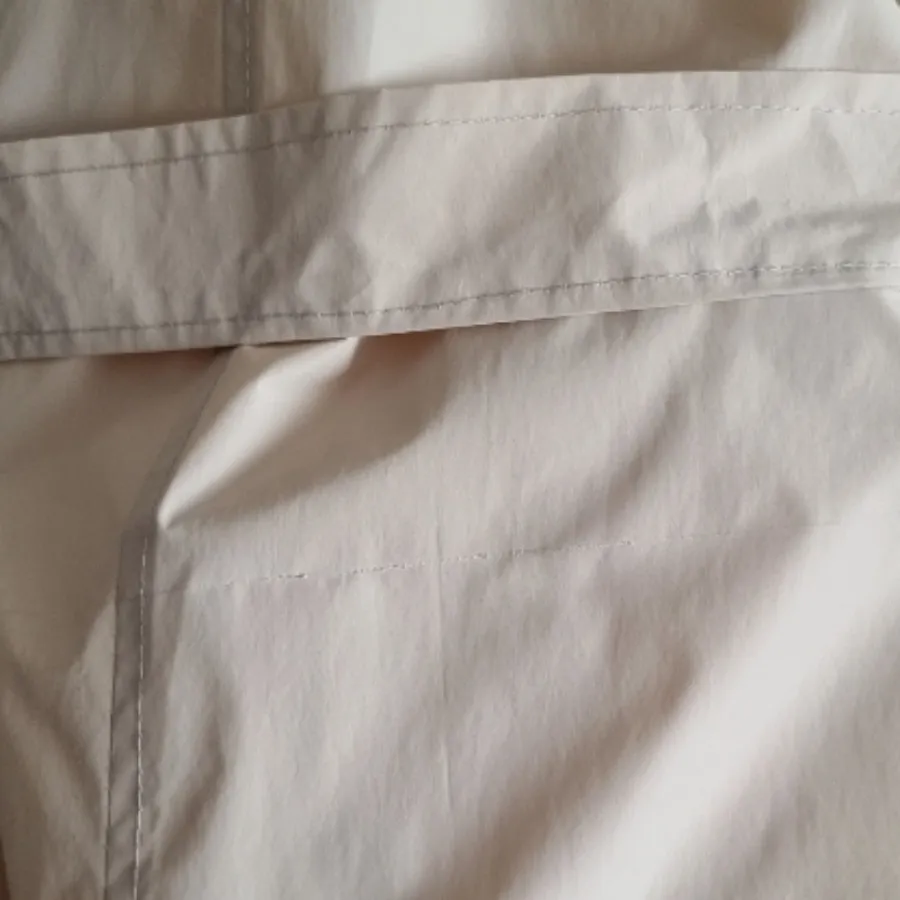 بارانی ( ترنچکت )