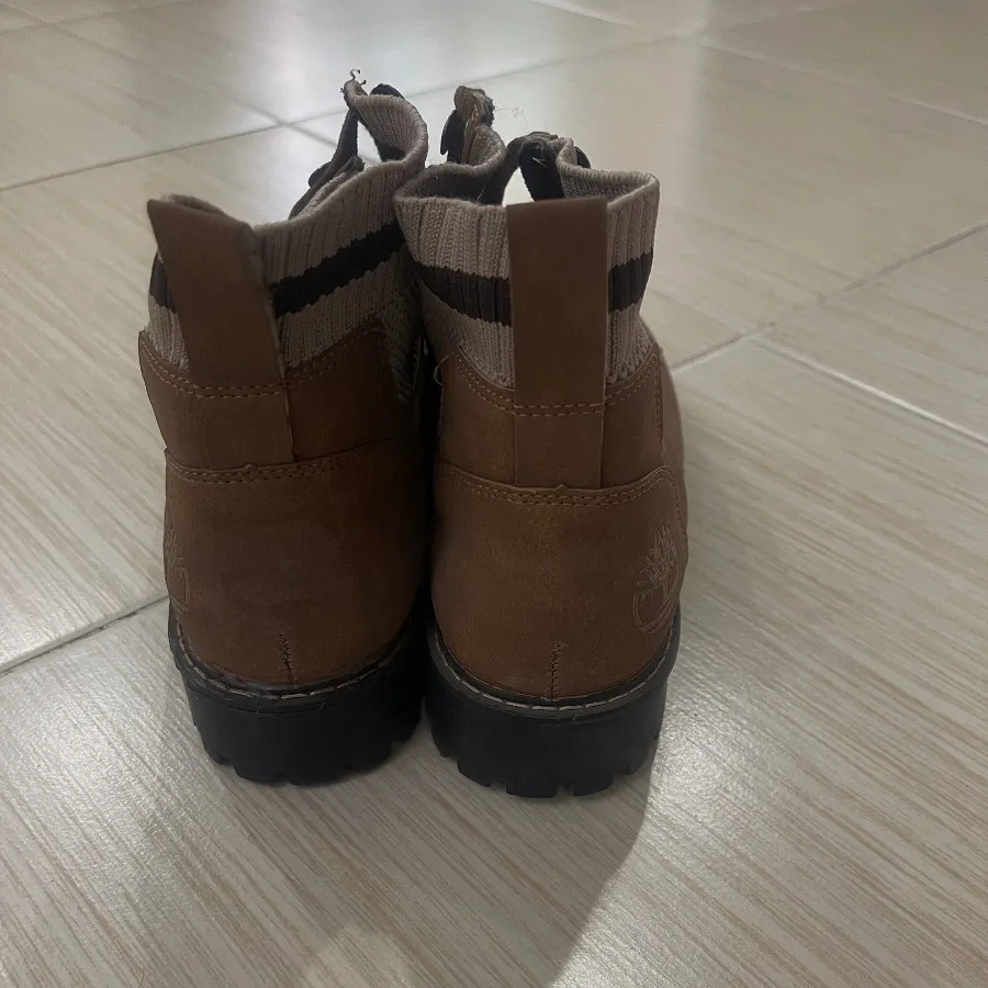 بوت وارداتی