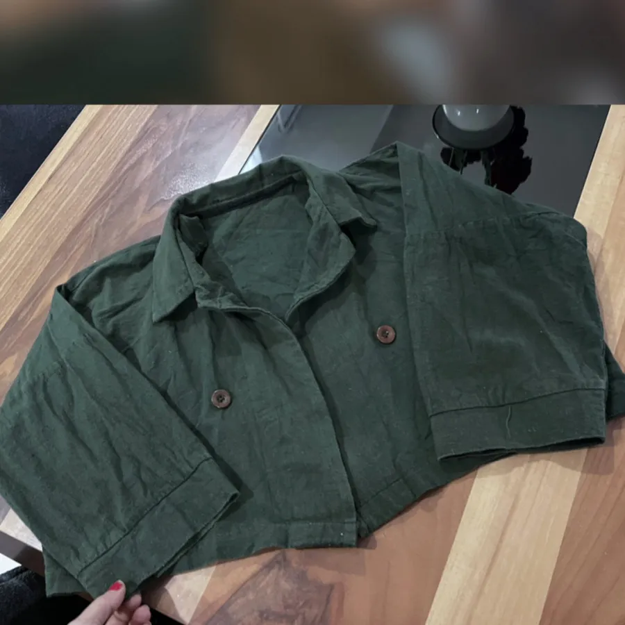 کت کراپ لینن