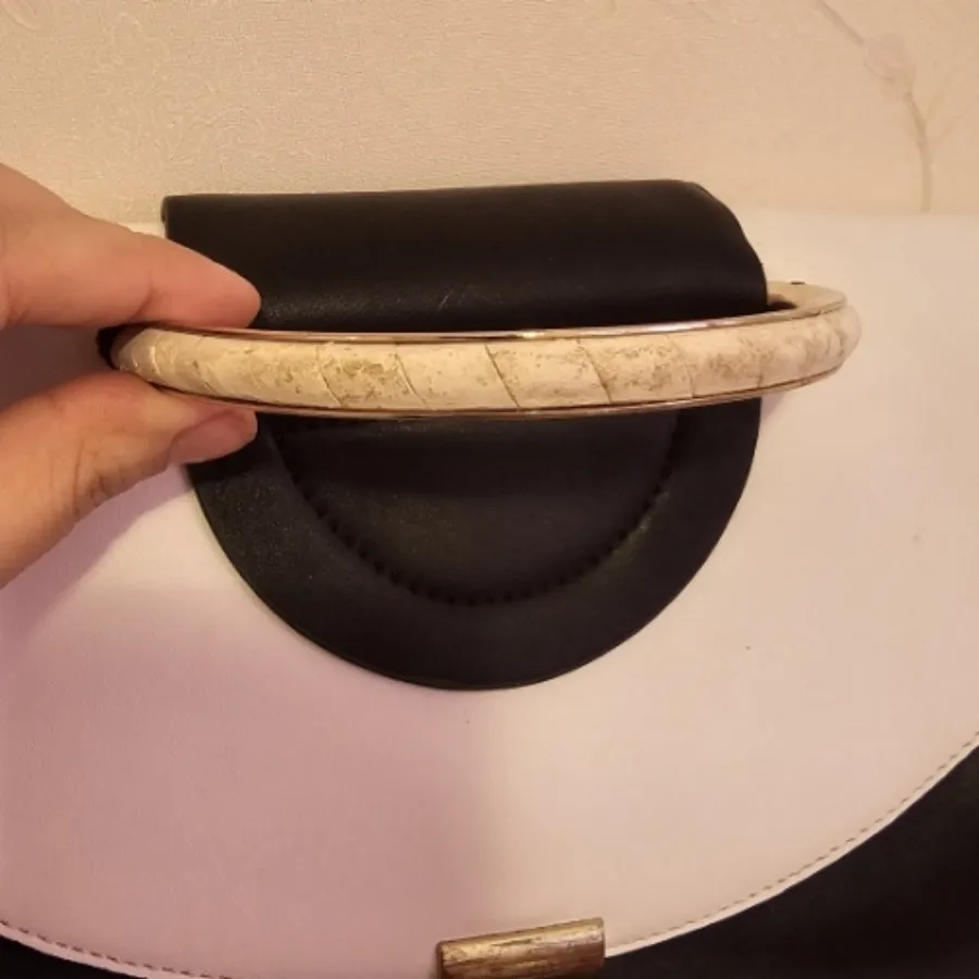 کیف سیاه سفید دخترانه