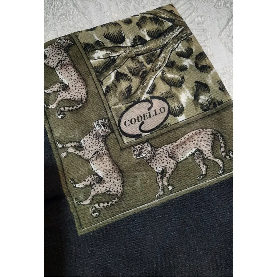 روسری زنانه