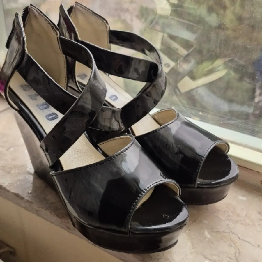 کفش لژدار ورنی