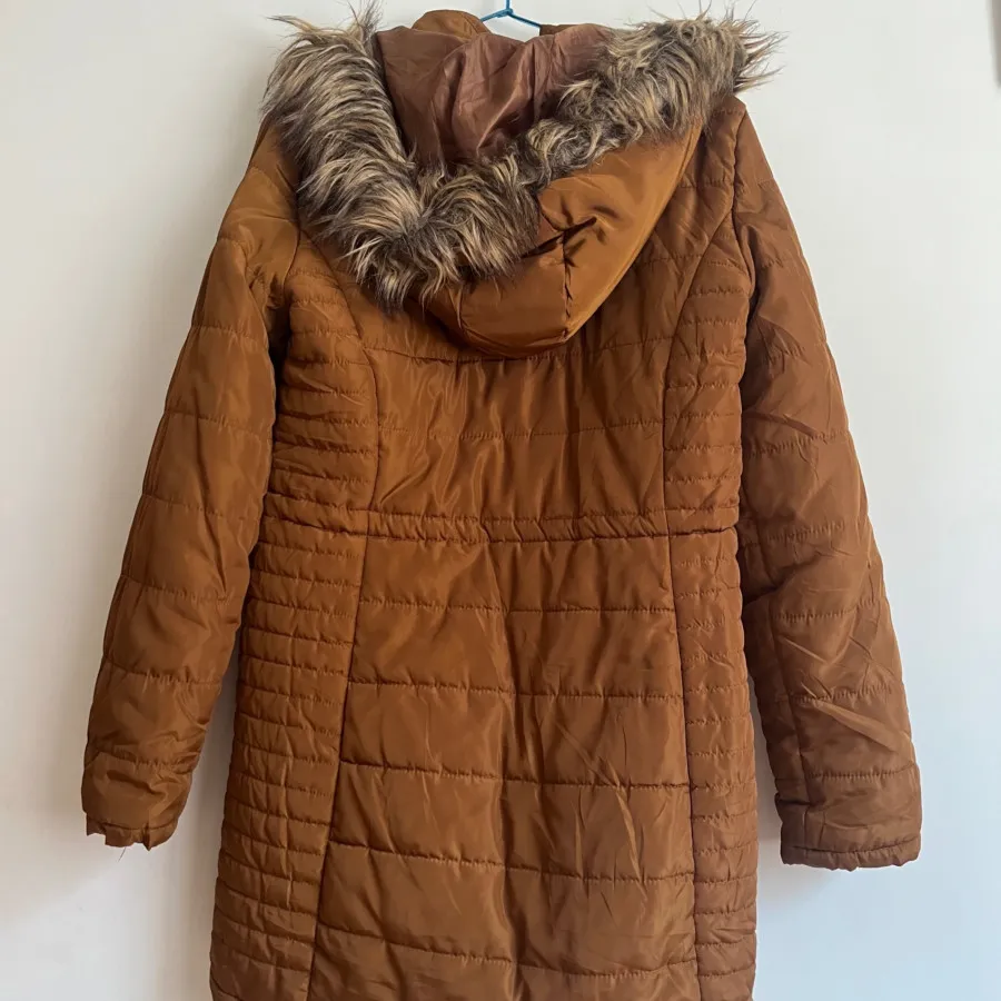 کاپشن خردلی برند