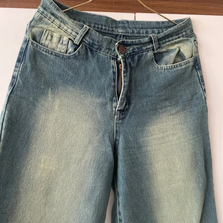 شلوار جین ، لی