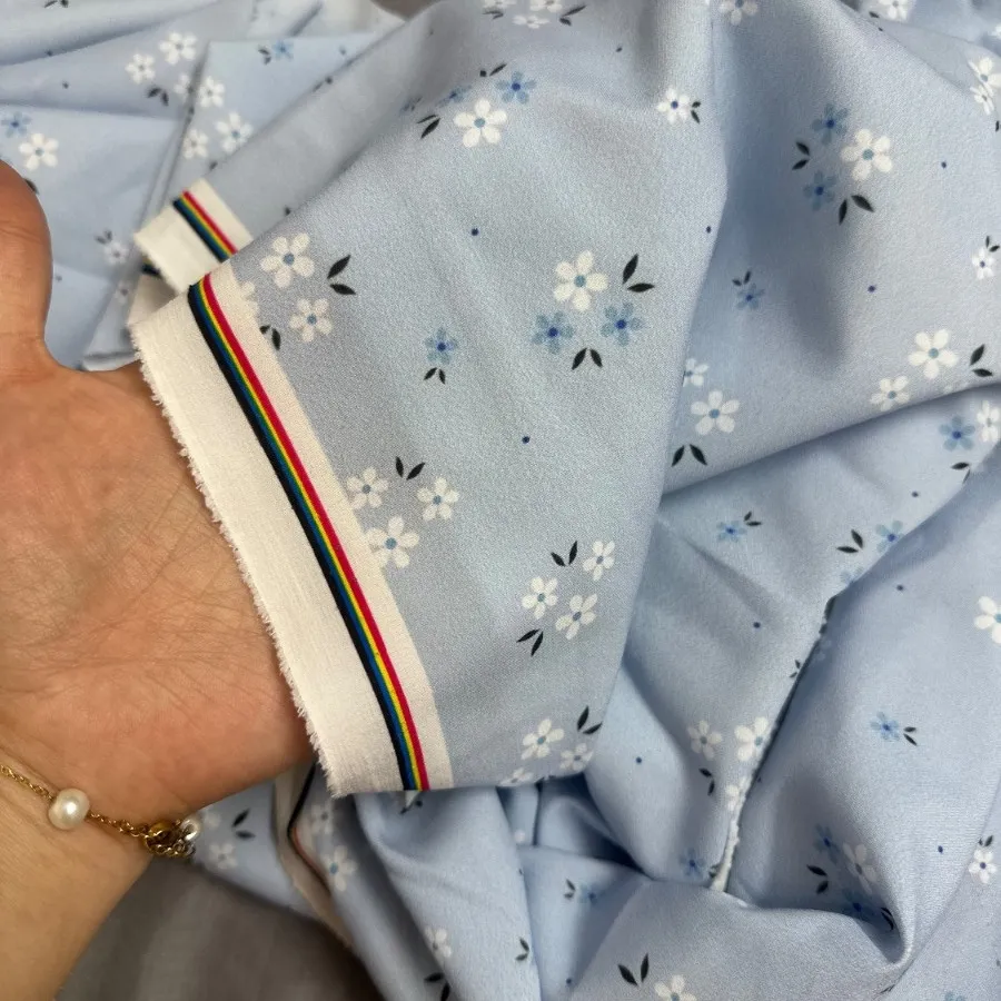 پارچه گلدار