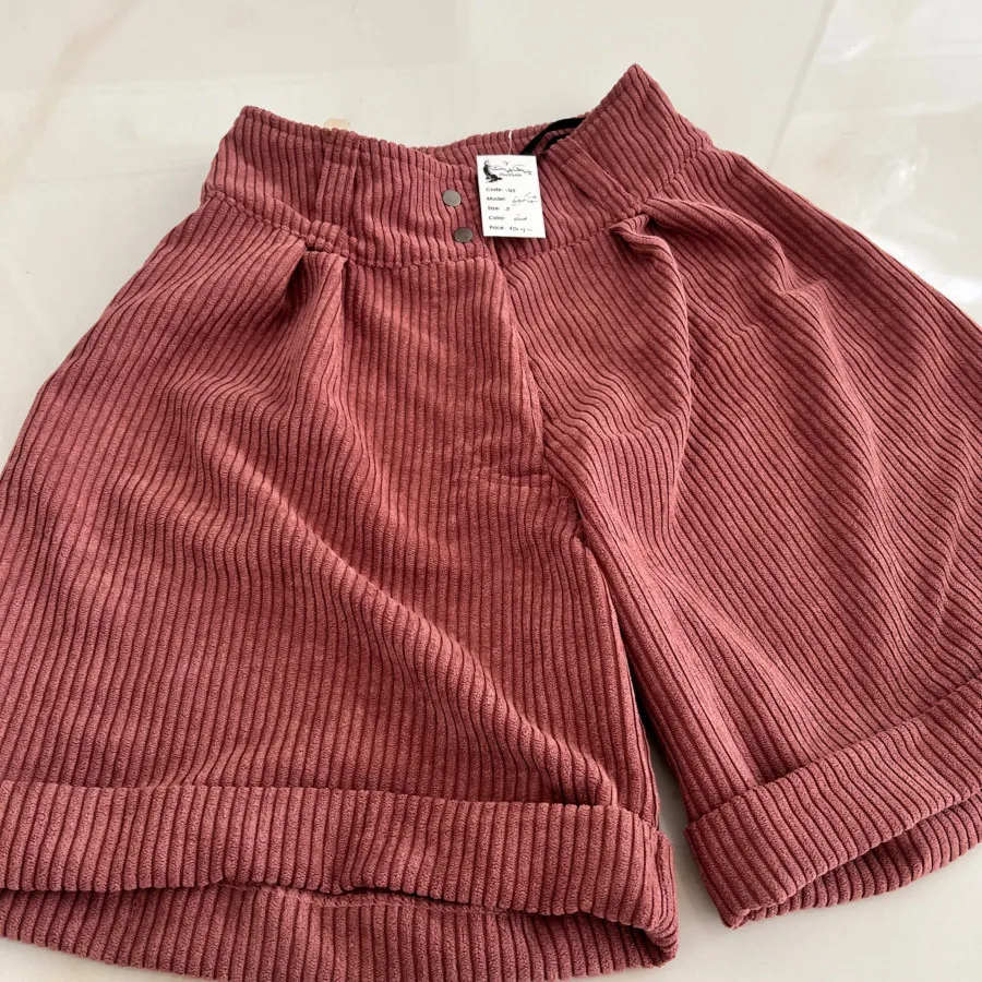 شلوارک مخمل کبریتی