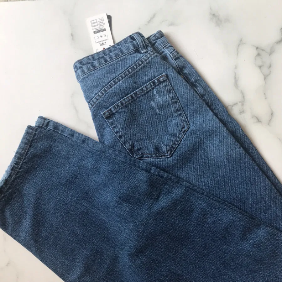 شلوار زاراا