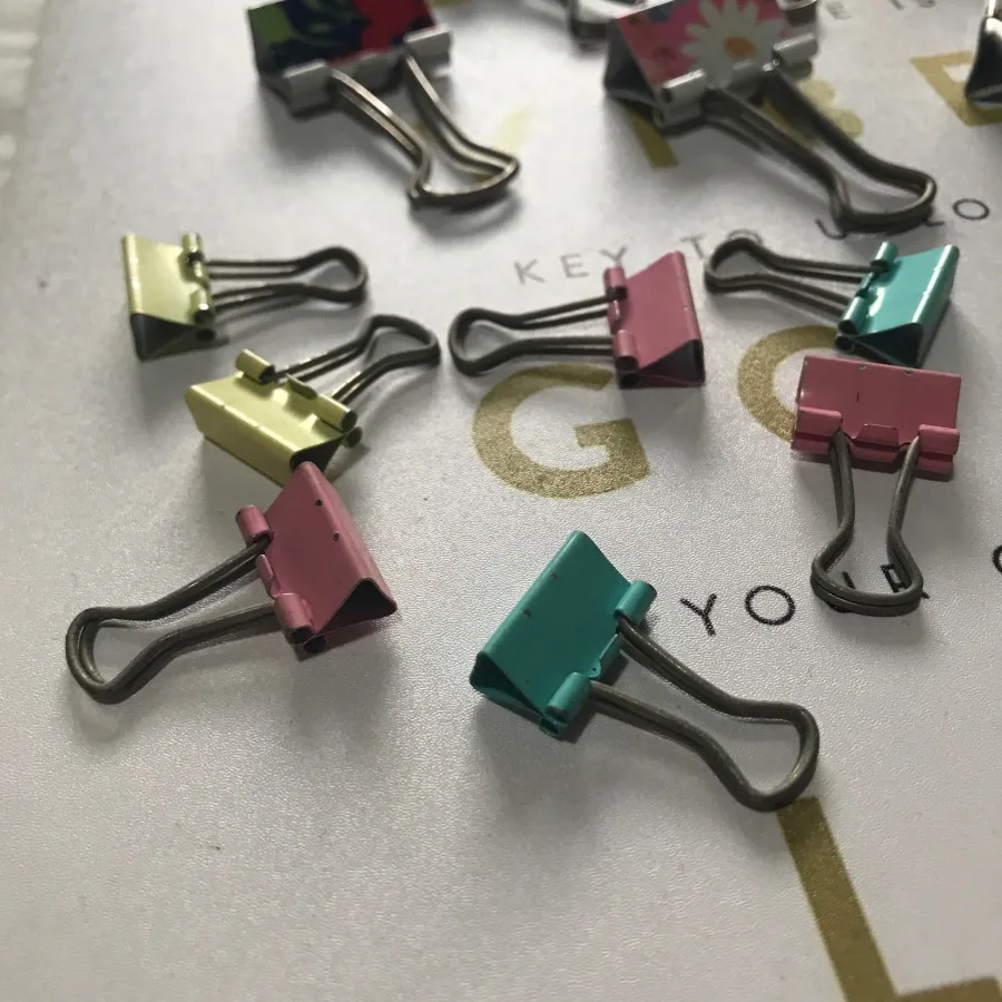 گیره تزیینی