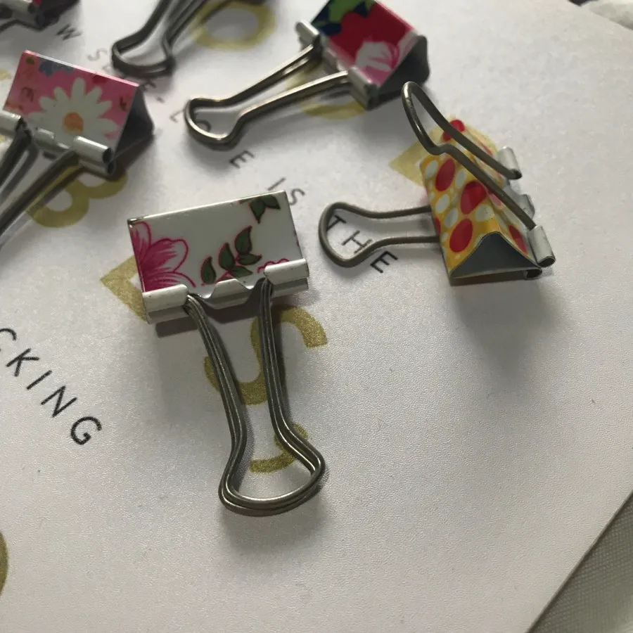 گیره تزیینی