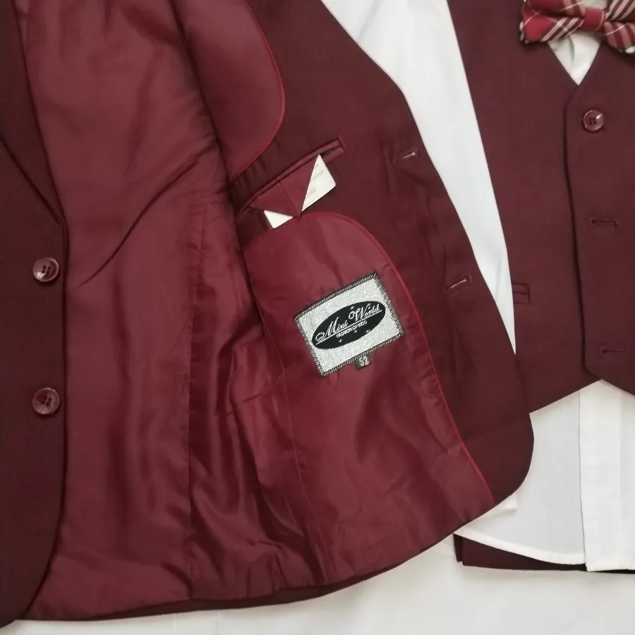 کت وشلوار کفش