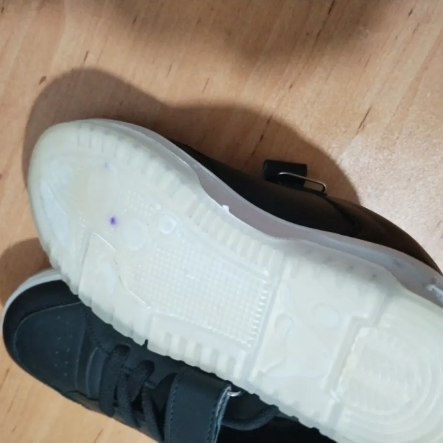 کت وشلوار کفش