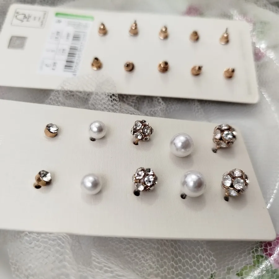 گوشواره گلگوش