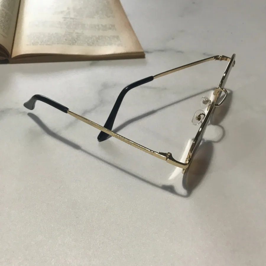 عینک آفتابی