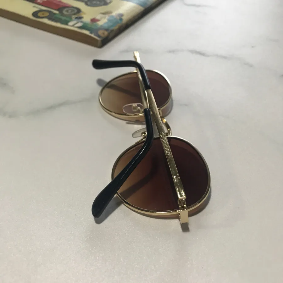 عینک آفتابی