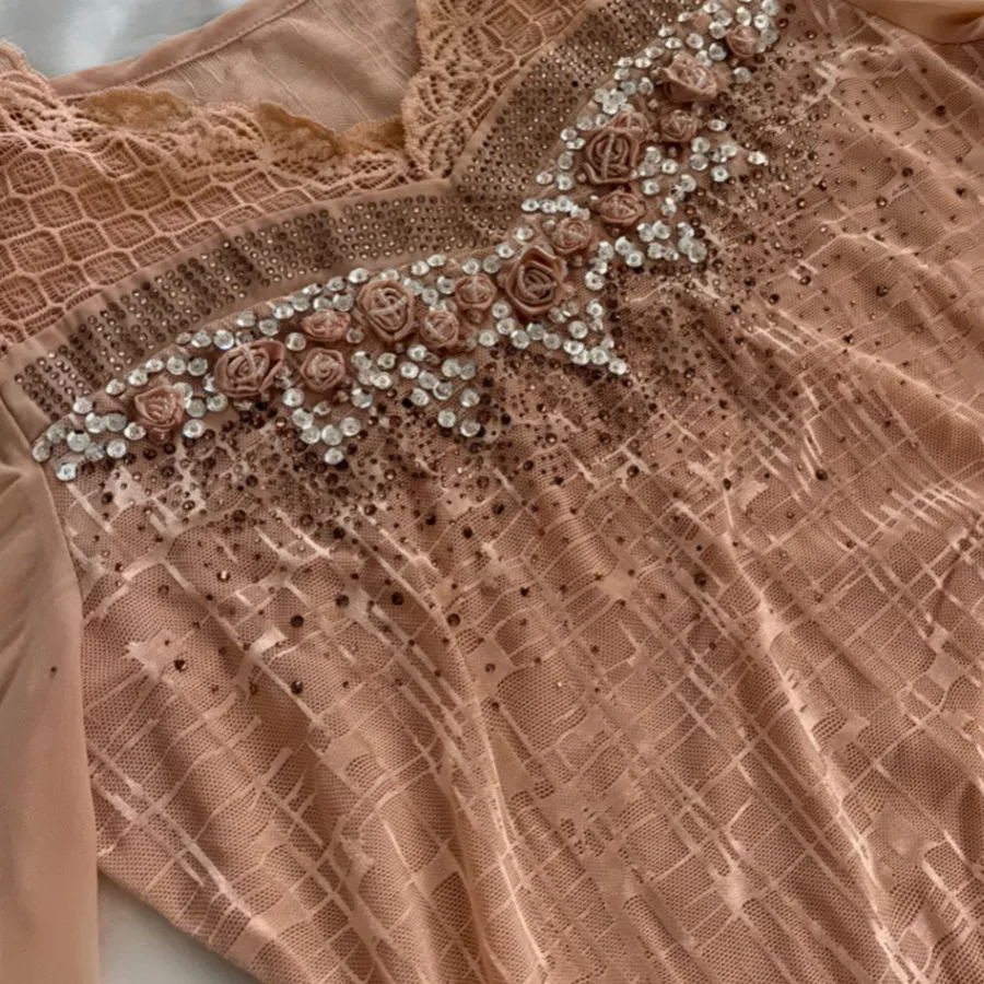 بلوز پولکدوزی