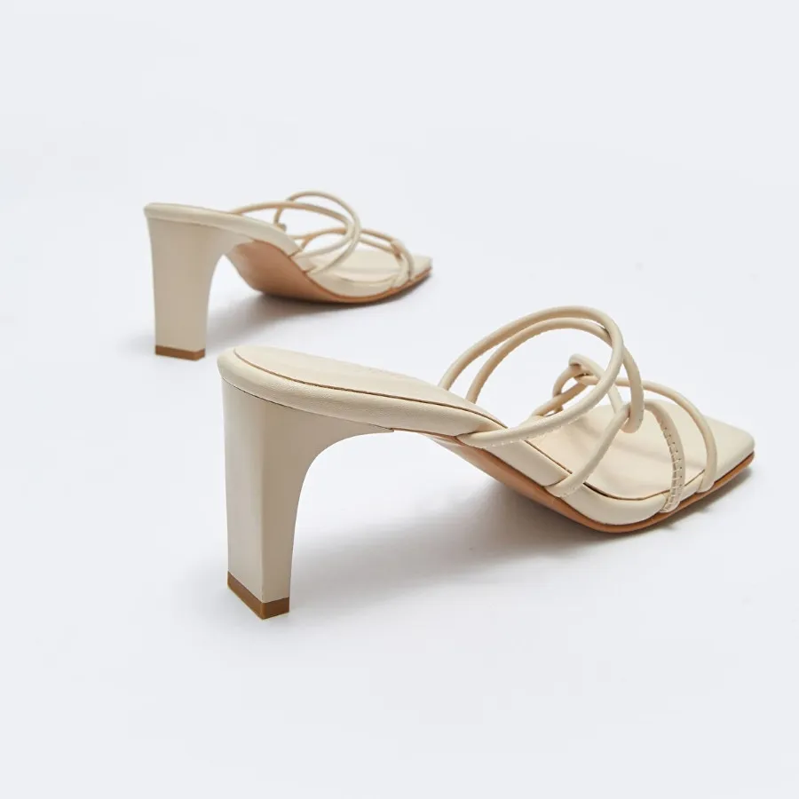 صندل السی وایکیکی