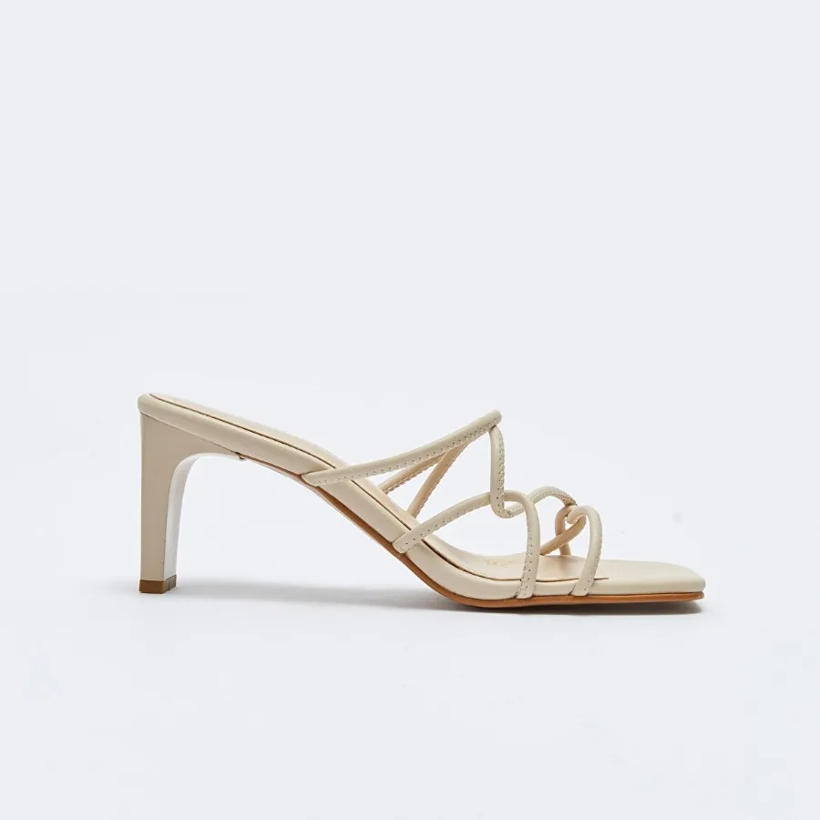 صندل السی وایکیکی