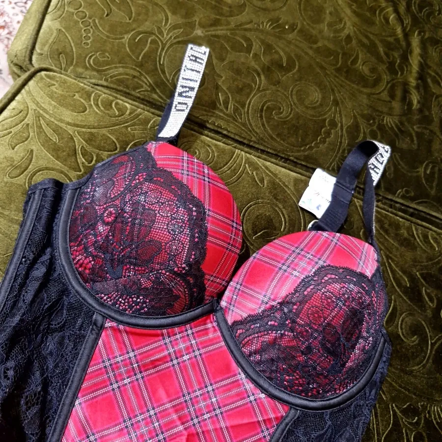 ست لباس زیر دکلته فانتزی