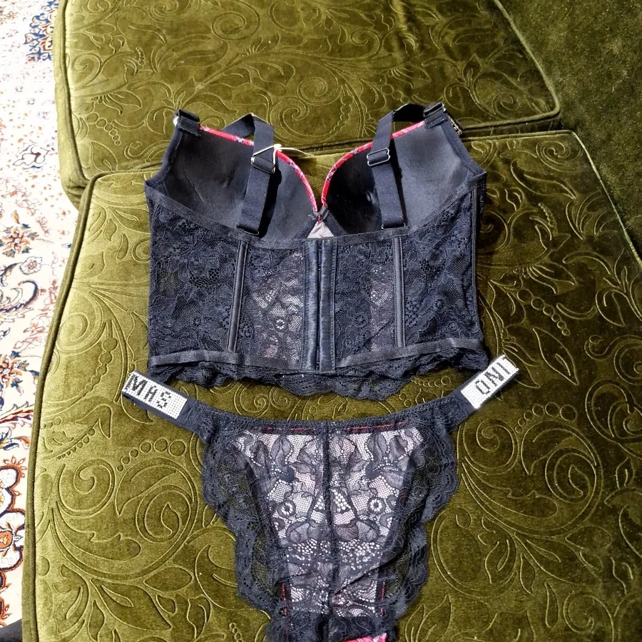 ست لباس زیر دکلته فانتزی