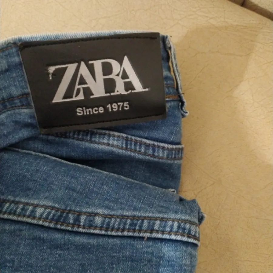 پیراهن وشلوار جین سایز 38