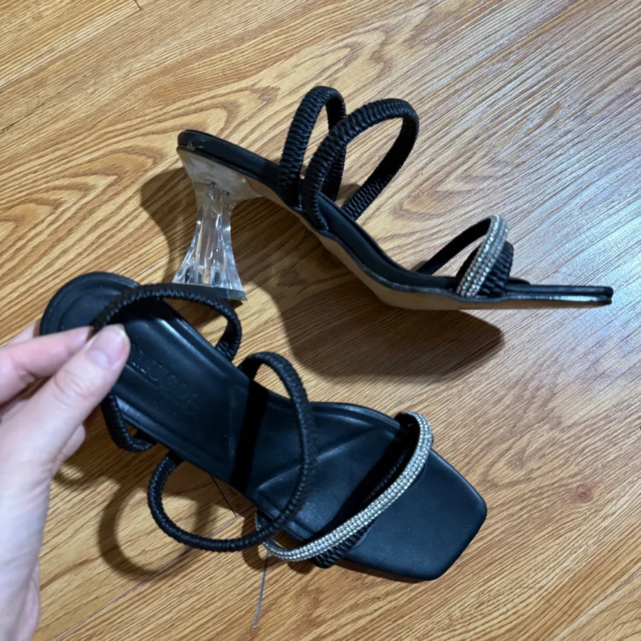 کفش ازونا که اعصای دسته