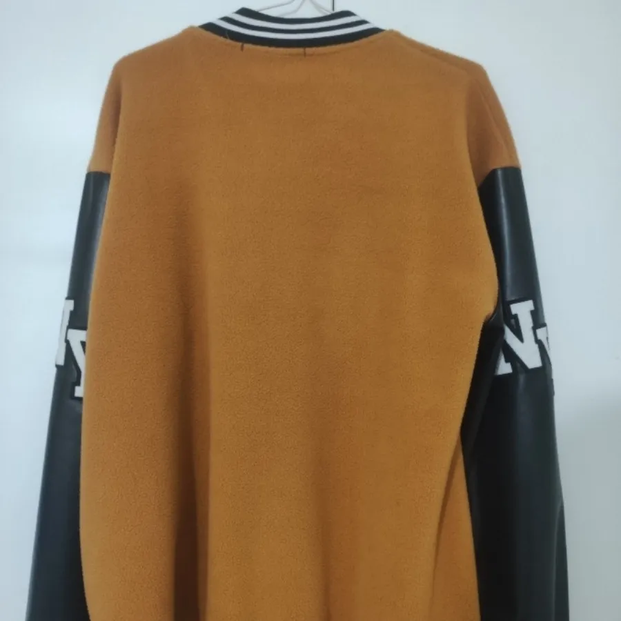 سویشرت بیسبالی