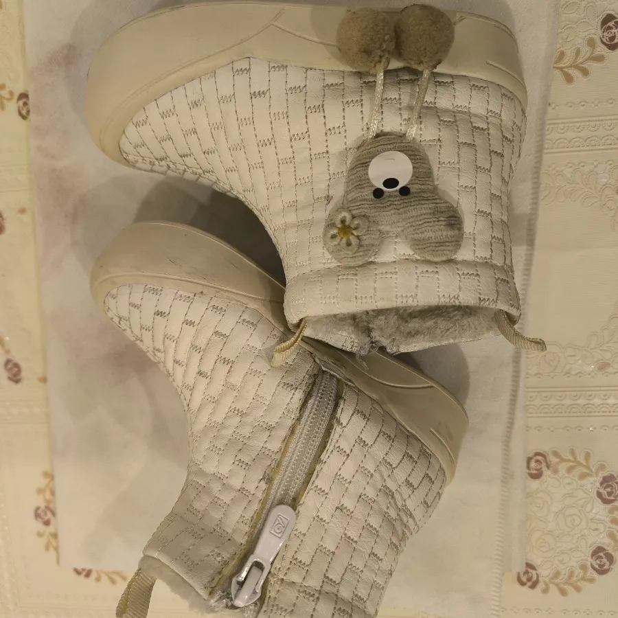 بوت بچه‌گانه