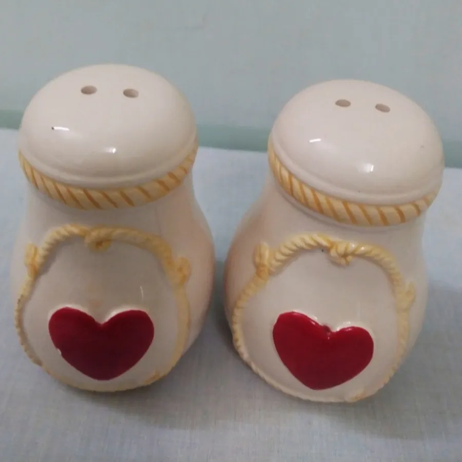 نمکدان خارجی