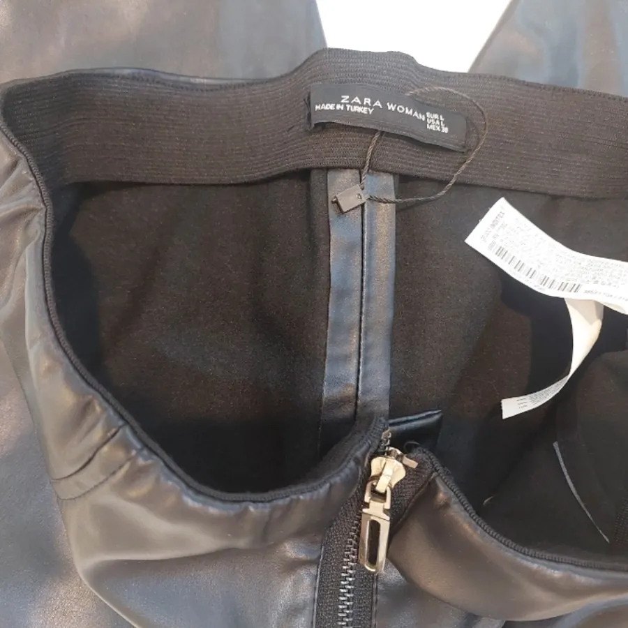 شلوار چرم برند zara