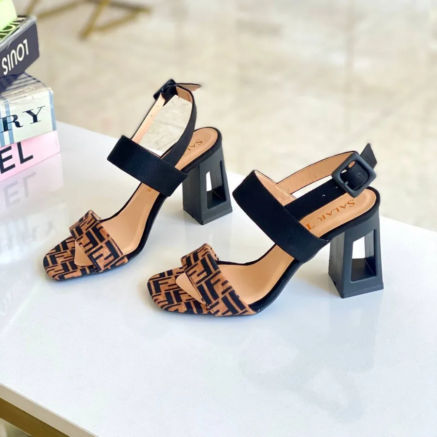 کفش مجلسی تک بند