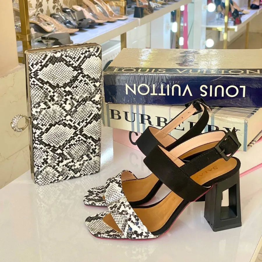 کفش مجلسی تک بند