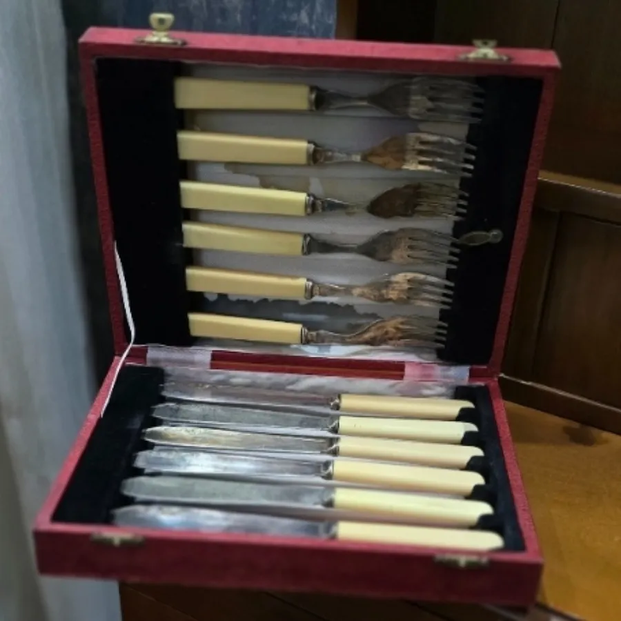 سرویس کارد و چنگال آنتیک