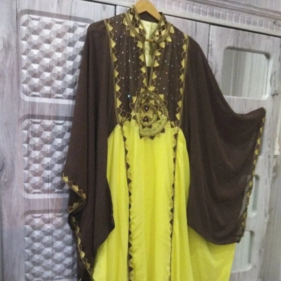 لباس فاخر اماراتی