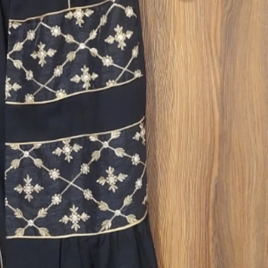 مانتو سوزندوزی بلند