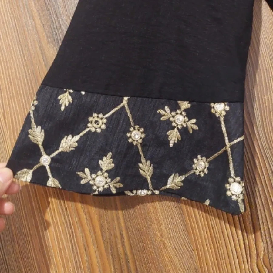 مانتو سوزندوزی بلند