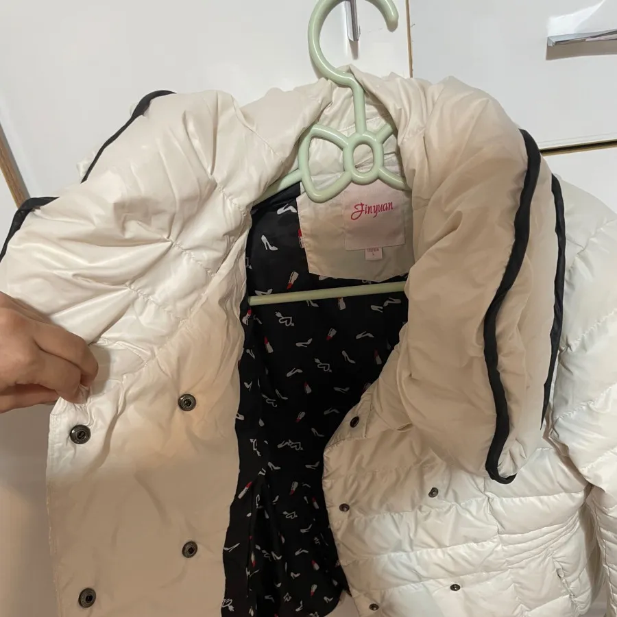 کاپشن زنانه