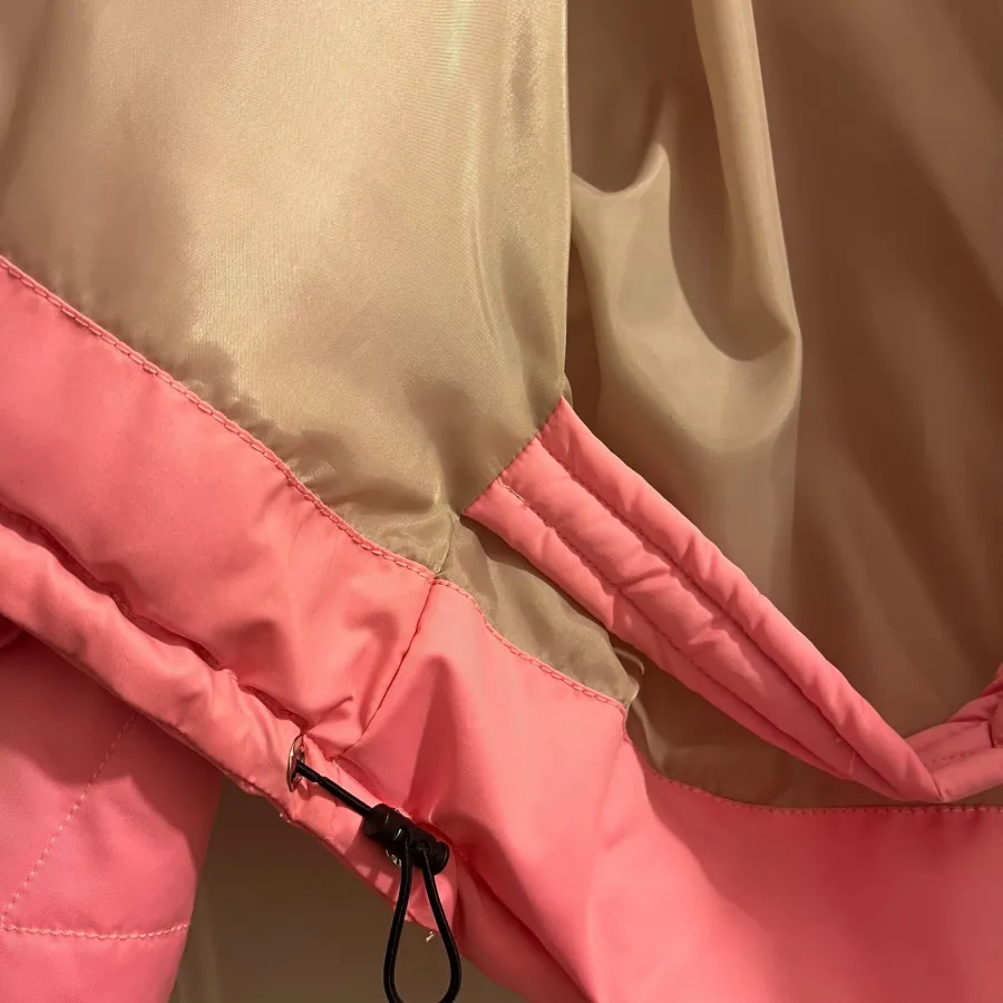 کاپشن پفکی صورتی