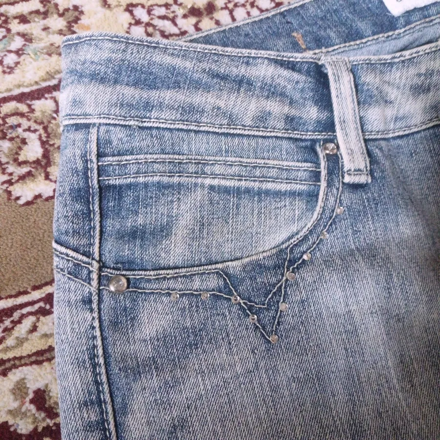 شلوار لی یخی