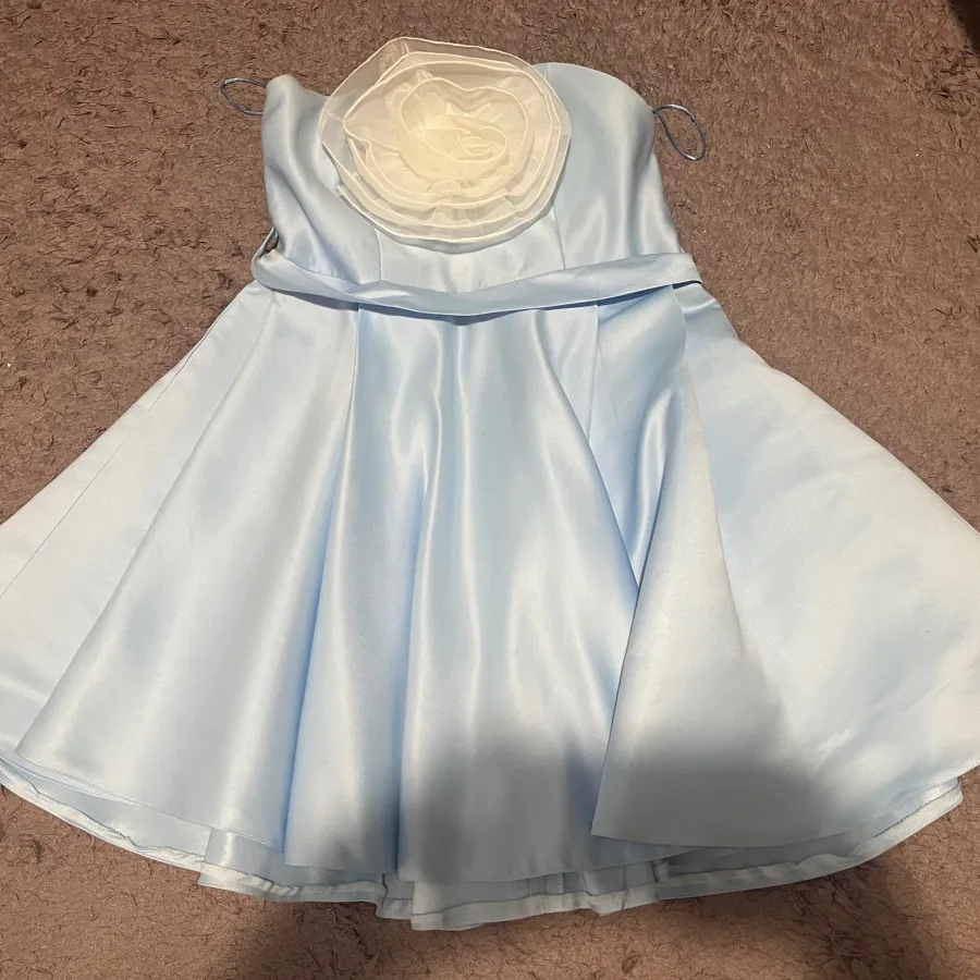 پیراهن دکلته