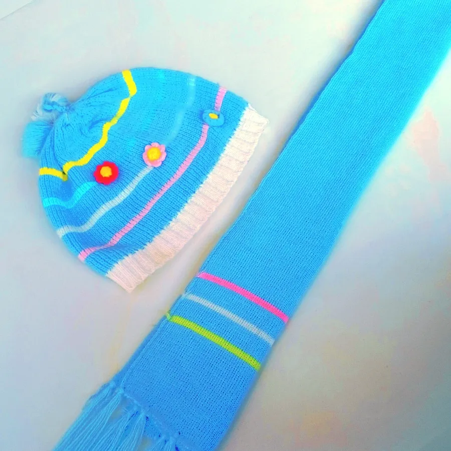 سه عدد کلاه و شال فقط 250